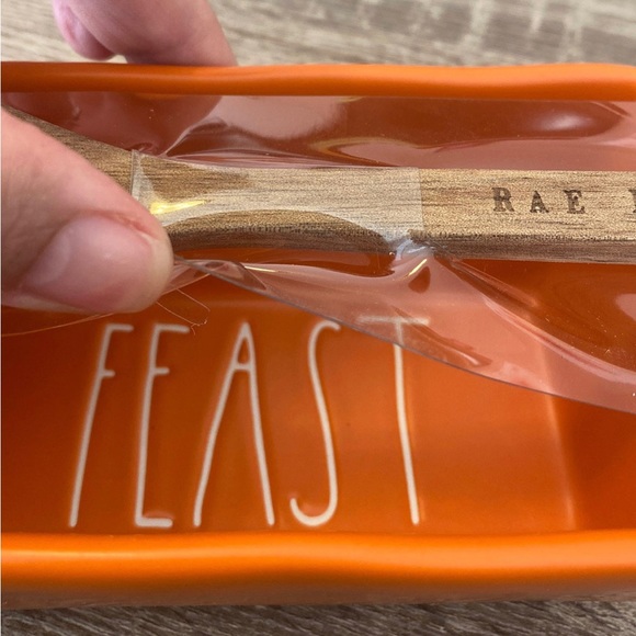 Rae Dunn approx 5”x 3” loaf pan with cute wooden serving serving spoon. - Picture 3 of 6